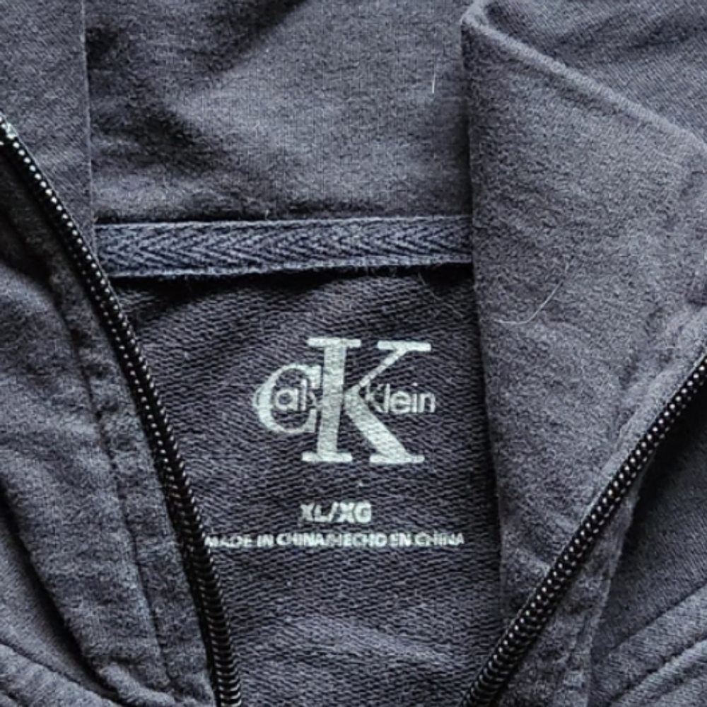 Calvin Klein zip up sweatshirt, size X-large, color black - Picture 3 of 6